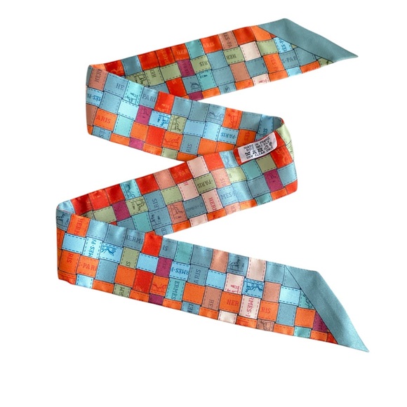 Hermes Twilly Twill silk bag scarf - Picture 2 of 9